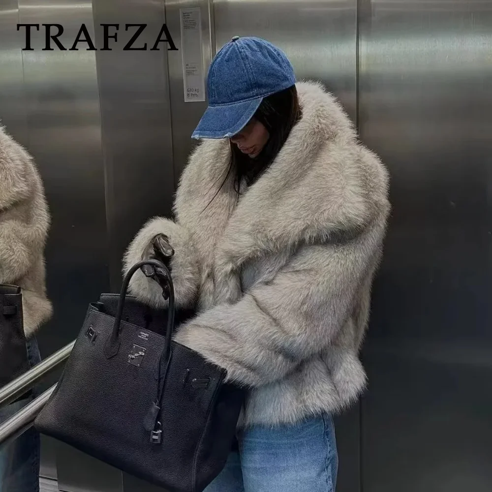 TRAFZA 2025 Autumn Winter Women Casual Faux Fur Jackets Fashion Streetwear Solid Oversized Turn Down Collar Elegant Thick Coats 3