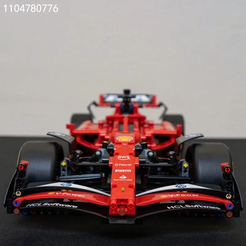 Face avant de la Ferrari SF-24