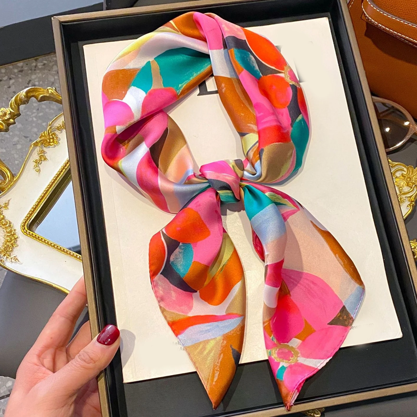 Women New Style Square Headscarf Luxury Sunscreen Beach Kerchief Popular Design 70X70CM Silk Hijab 2023 The Four Seasons Scarves 4