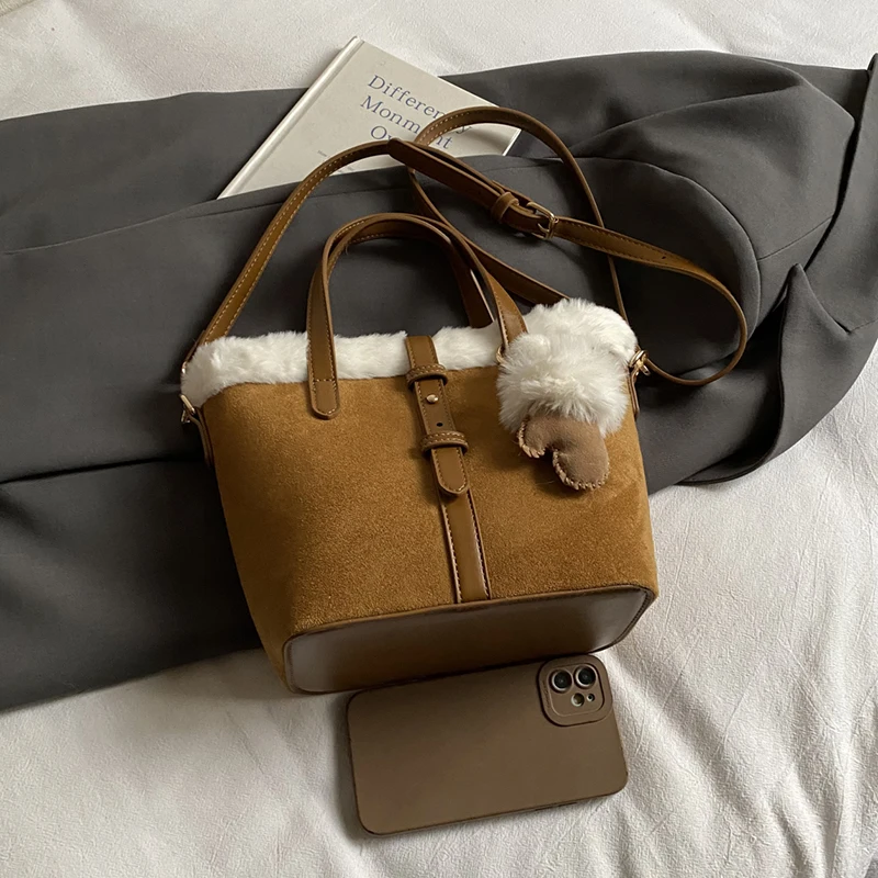 Winter Plüsch Tasche frauen Retro Kleine Handtaschen Kupplung Tasche Neue Faux Wildleder Passenden Lamm Wolle Eimer Schulter Umhängetaschen – Detail 17