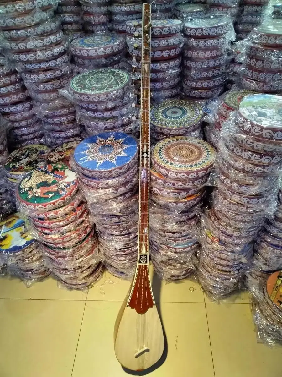 Satar about 142cm stringed instrument