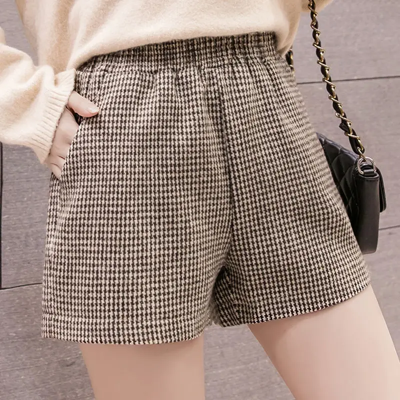 Street Casual Plaid Shorts Spring Autumn New Elastic Waist Loose All-match Youth Wide Leg Shorts Fashion Vintage Women Clothing
