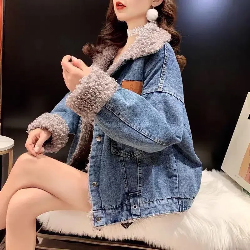 

Woman Jean Coat Black Patchwork Warm Winter 2023 for Cold Blue with Fur Plush Denim Jacket Women Padded Outerwear Wool Inside