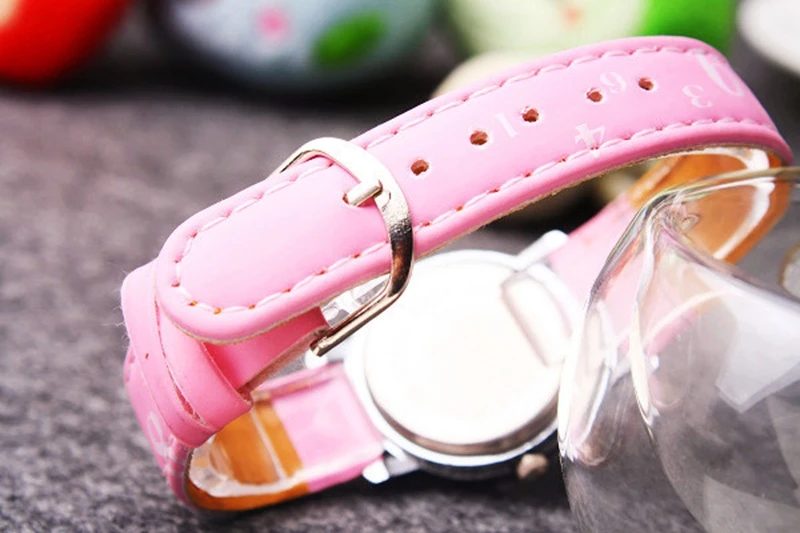 Disney Minnie student Cute Cartoon Girls Kids Quartz Watches 4-14 years old Children's Watch Lovely Fashion Girl Wristwatches 5