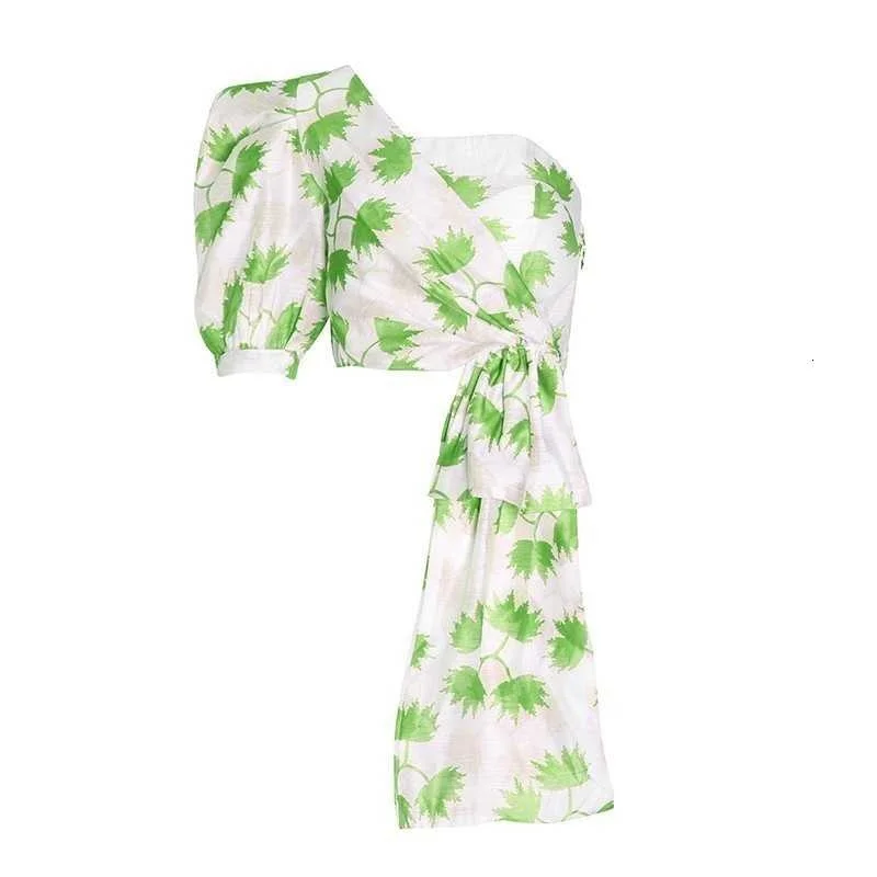 TWOTWINSTYLE Sexy Off Shoulder Top Shirt Women Clothes 2019 Summer Short Blouse Streetwear Ladies Korean Fashion Clothing Tops (1).jpg_.webp