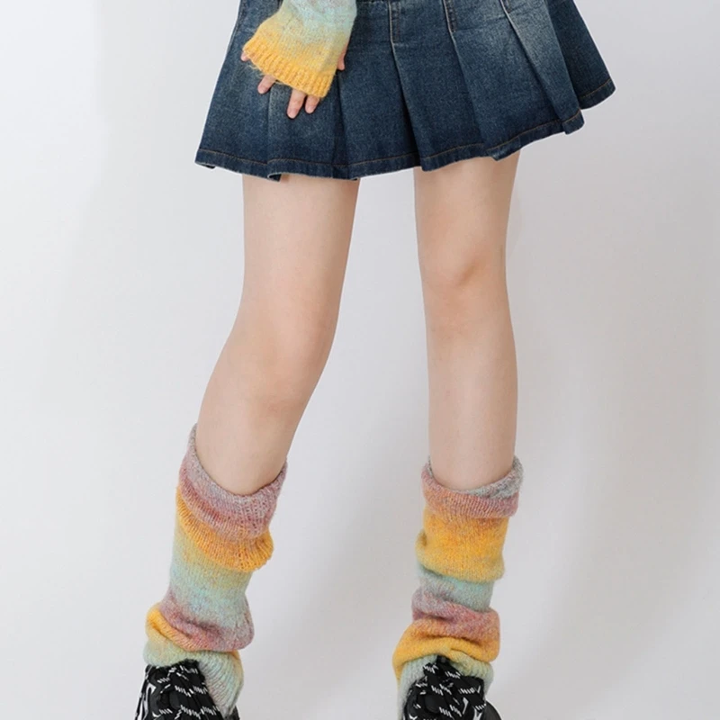 

Зима-Осень радужного цвета вязаные гетры японский готический чехол для ног расклешенный подол до колена широкие носки для женщин