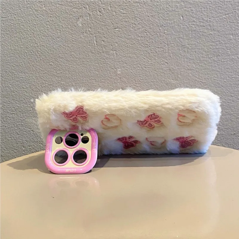 Soft Fluffy 3D Heart-Shaped Butterfly Phone Case