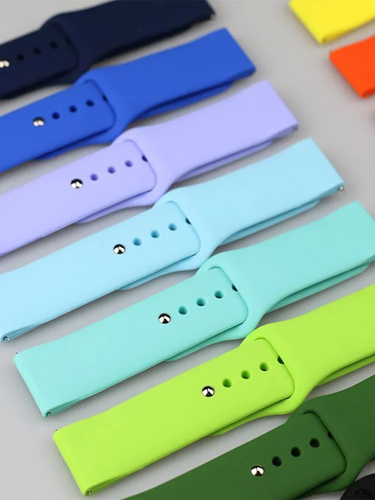 Versatile Silicone Watch Strap - Available in 18mm, 20mm, and 22mm Sizes