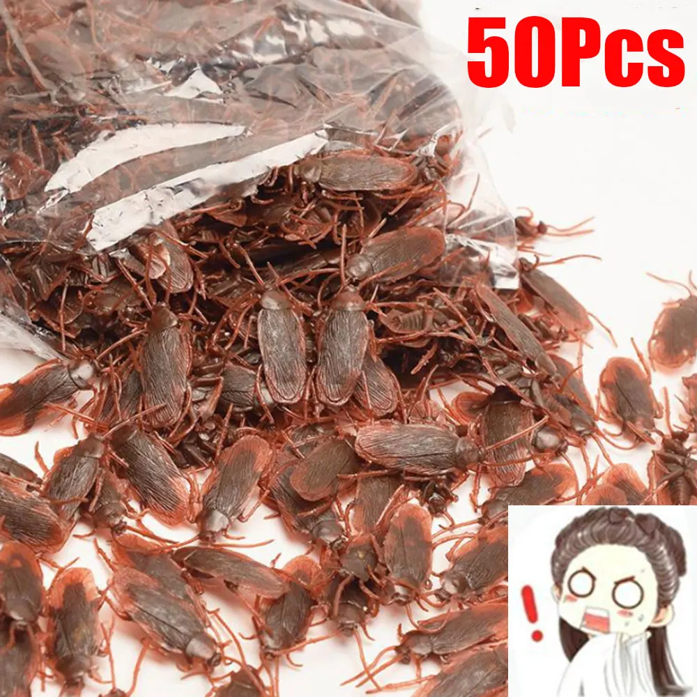 5-50Pcs Halloween Decoration Fake Cockroaches Joke Decoration Halloween Party Scary Decos Plastic Bug Trick Toys for Lady or Kid