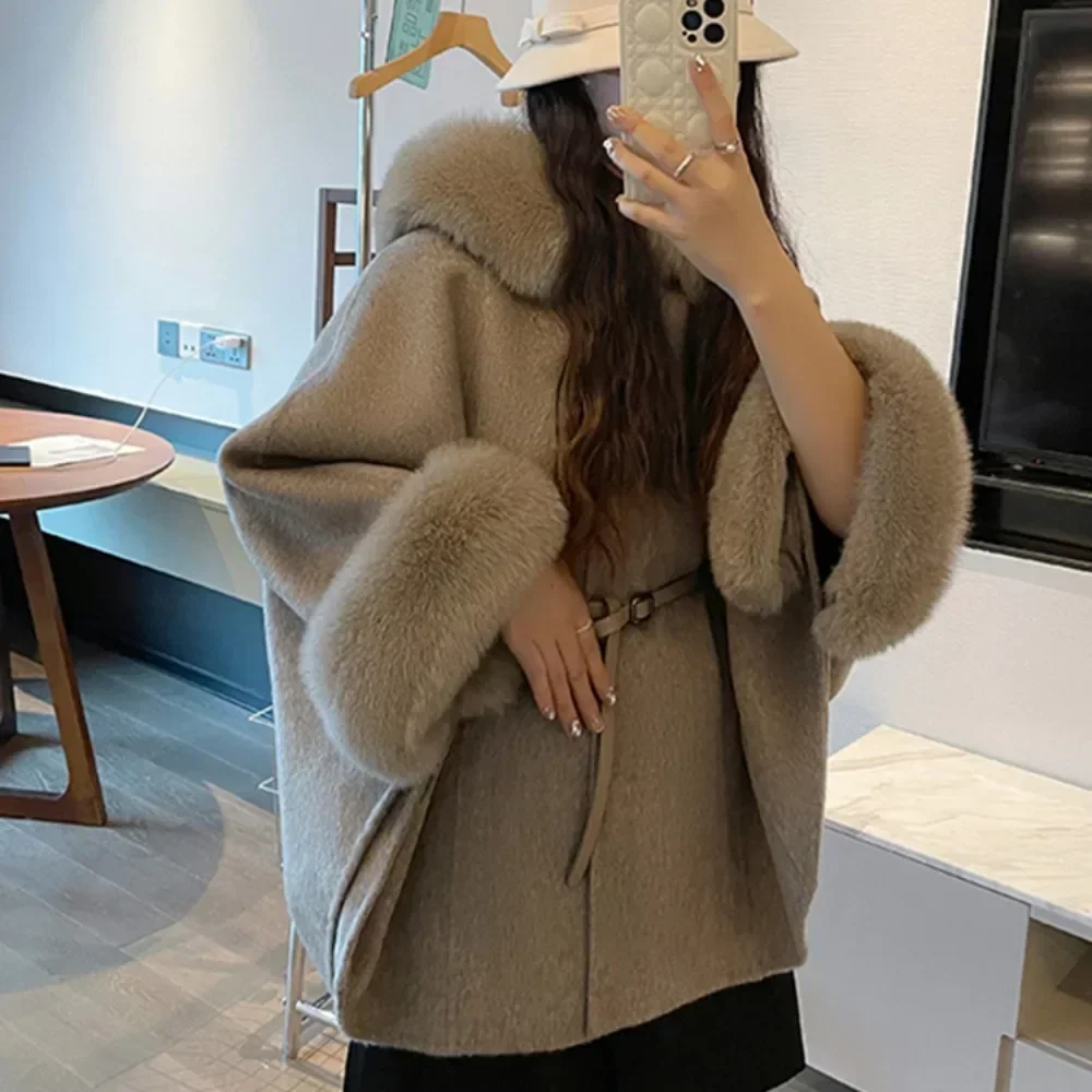 Women's Wool & Blends Coat With Real Fox Fur