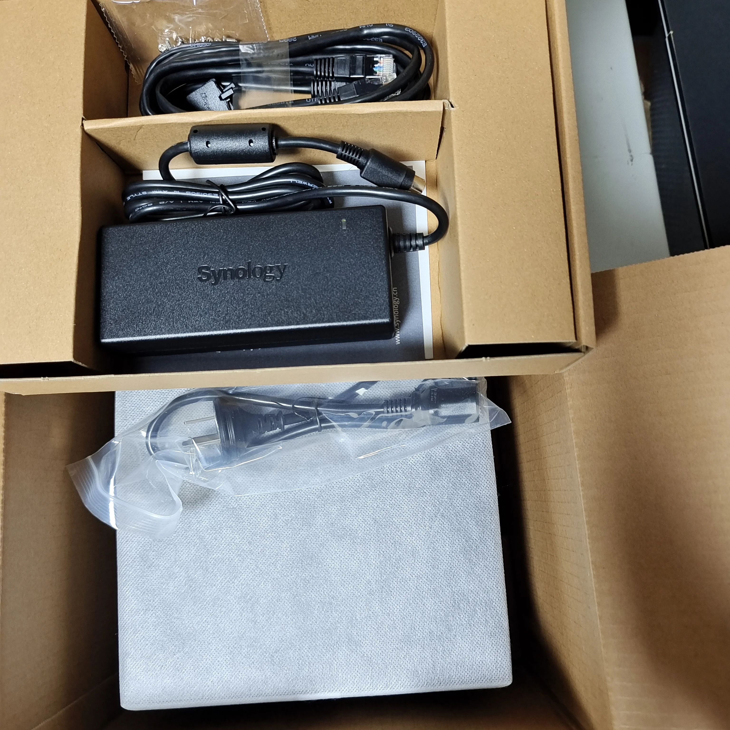 Synology ũ Ʈũ Ŭ 丮 ,   J4125, DS923 + 4  NAS, 4G, 8TB, 2.0 GHz