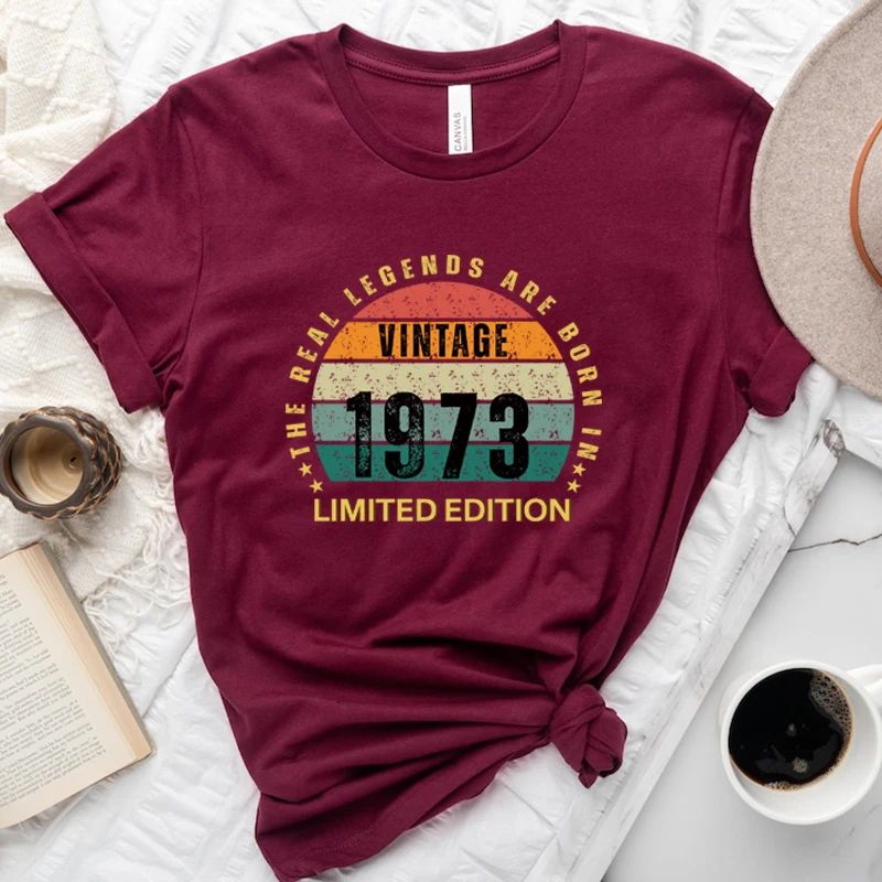 

Футболка женская из хлопка с принтом «реальные легенды рождены в 1973 году»