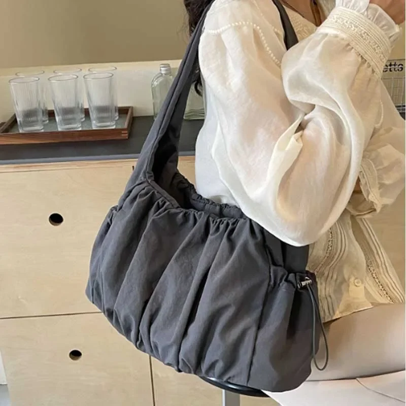 Nylon Large-Capacity Summer Tote Bag – Stylish One-Shoulder Handbag