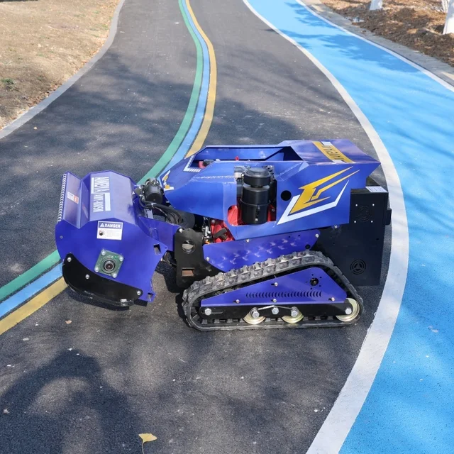 Customized High Efficiency Ride on Lawn Mower with Engine for flail mower Golf Courses and Gardens 6