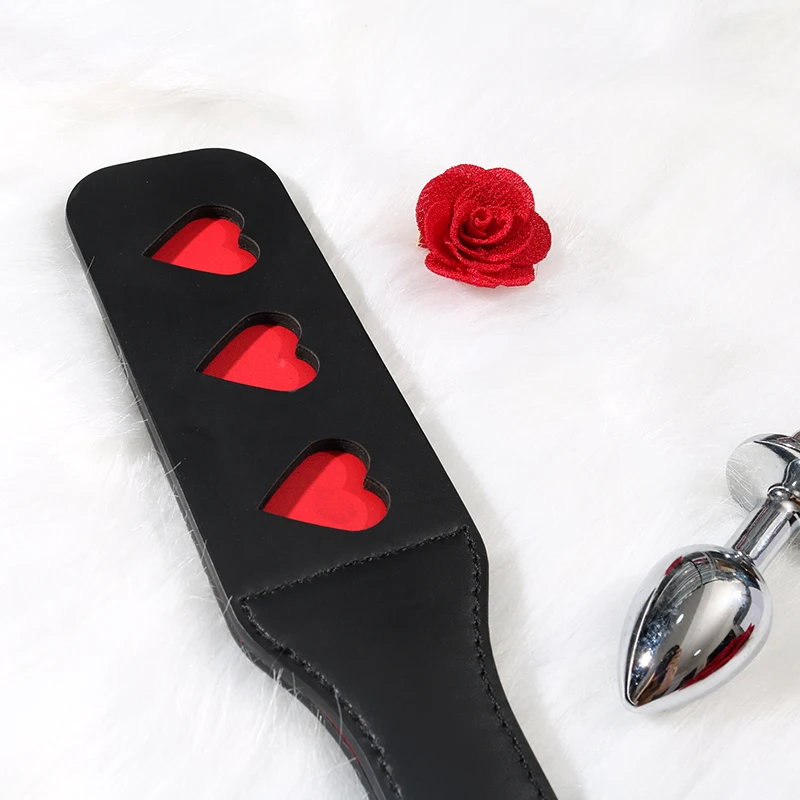 SM adult sex toys love heart double-layer leather patting metal chain anal plug expanding anal butt toys