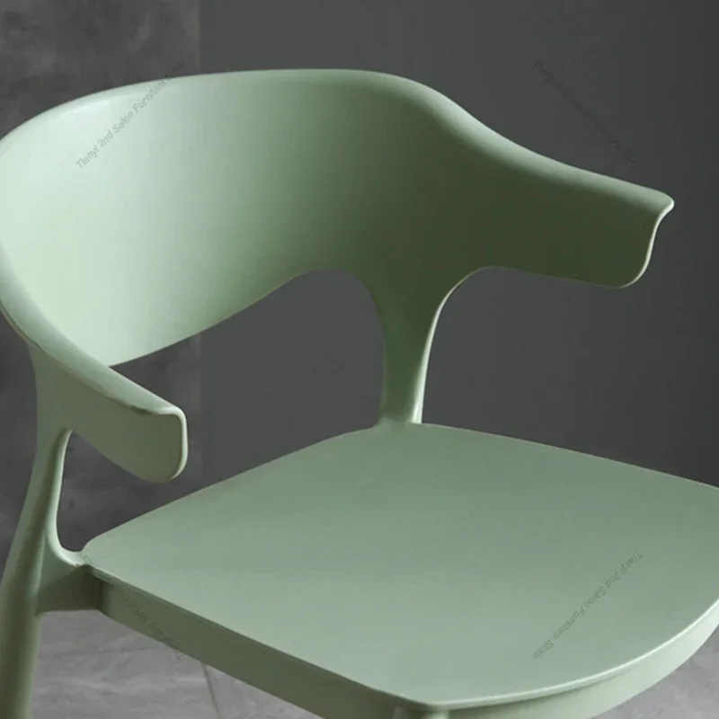 Modern Comfortable Japanese Style Bar Chairs Plastic Designer Bedroom Restaurant Bar Chairs Office Home Furniture Banqueta HBBC
