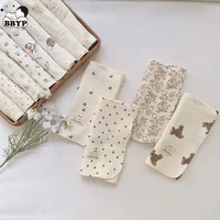 Pure Cotton Printing Baby Bibs Four Layers Breathable Floral newborn Burp Cloths Bandana Absorbent Soft Baby Boy Girl Feeding To 1