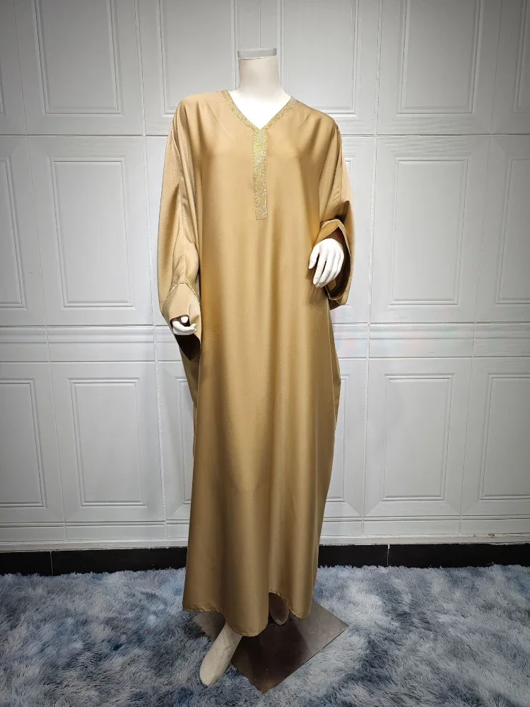 Muslim Long Dress Bat Sleeve Caftan Abaya Satin Robe Diamond Party Ramadan V Neck Kaftan Jalabiya