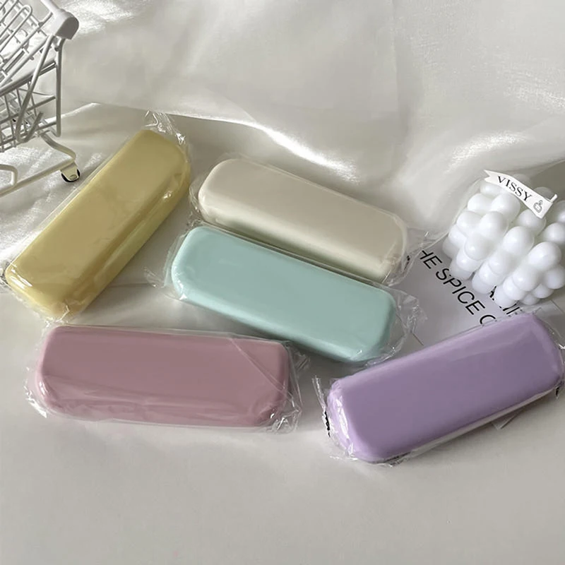 

1 Pc Candy Color Simple Frame Glasses Case Men And Women Plastic Sunglasses Glasses Case Portable Small Fresh Glasses Case