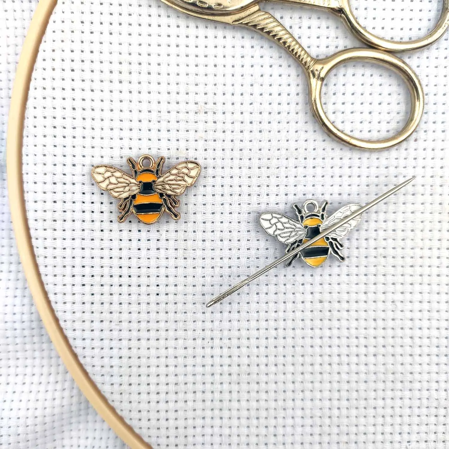 Needle Minders Sewing Set of 2 Bees Needle Keeper