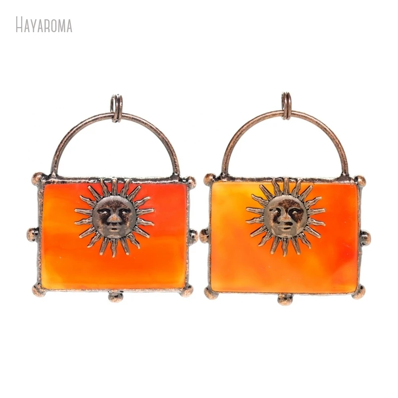 

10Pcs Wholesale Vintage Style Handmade Jewelry Soldered Rectangle Bag Shape Red Antique Bronze Color Tin Solar Agates Pendant