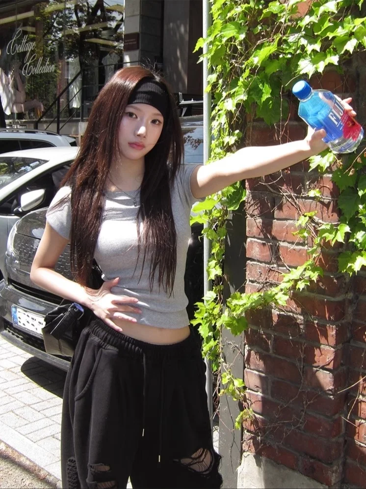 Slim Fit Color Basic ort Sve T-irt Women's Summer Top Unique SEI Korean Sle Commute Wind Straight Tube pe 2