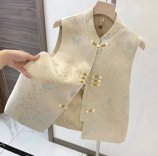 【新品タグ付】UND MANY MOTIF BUTTON VEST Und Many Motif Button Vest | eBay