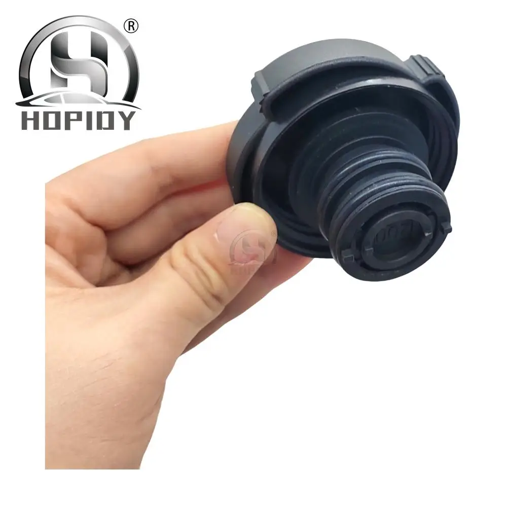 Engine Radiator Expansion Tank Cap Cover For BMW E46 E39 E38 E66 For X3 17117639022 Radiator Expansion Tank Cap Cover radiator cap