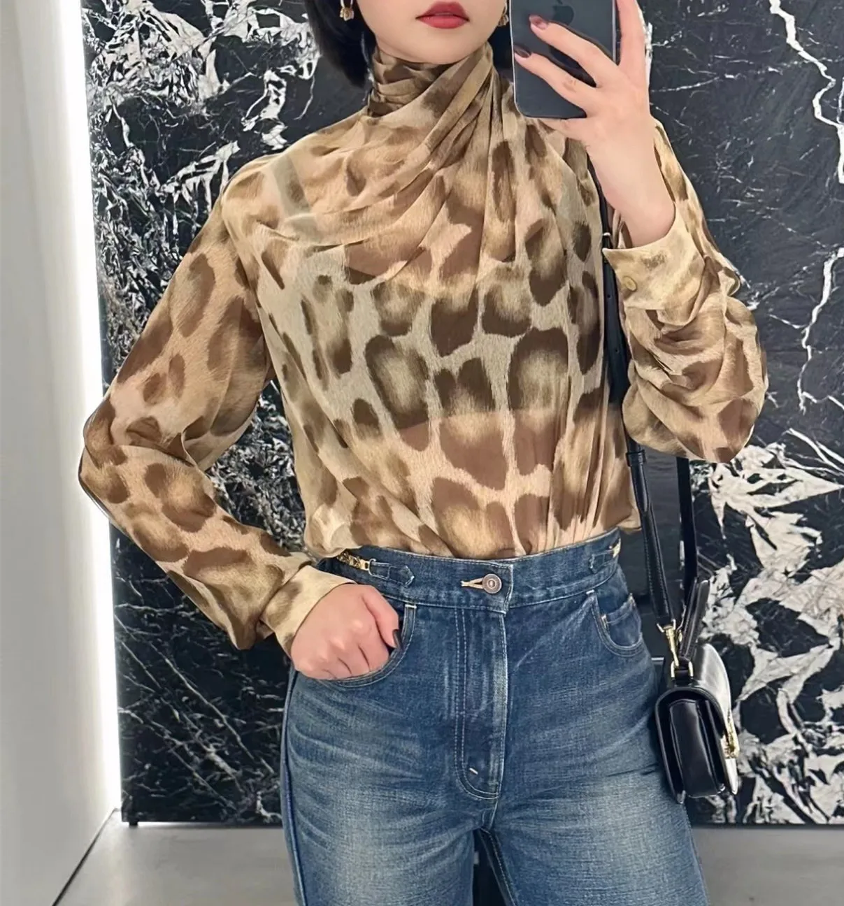 Top Quality Women Fashion Real Silk Leopard Printed High Collar ...