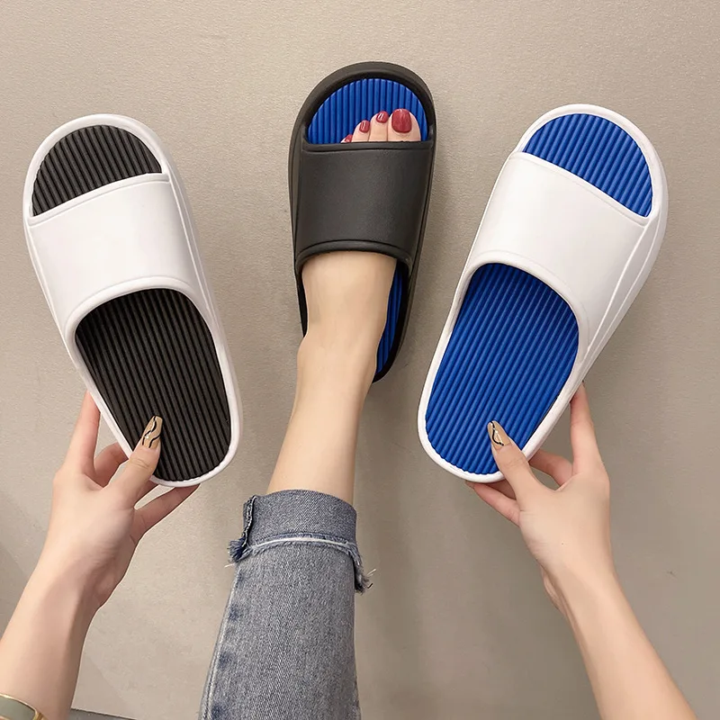 Summer Fashion Couple Slippers 4CM Thick Platform Slippers Men Beach Comfortable Soft Bottom Non-slip Color Women Slides Shoes 3
