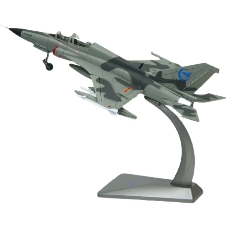 

Тренировочная модель самолета FTC2000 в масштабе 1:48, модель литого самолета из сплава, Коллекционные Подарочные сувениры