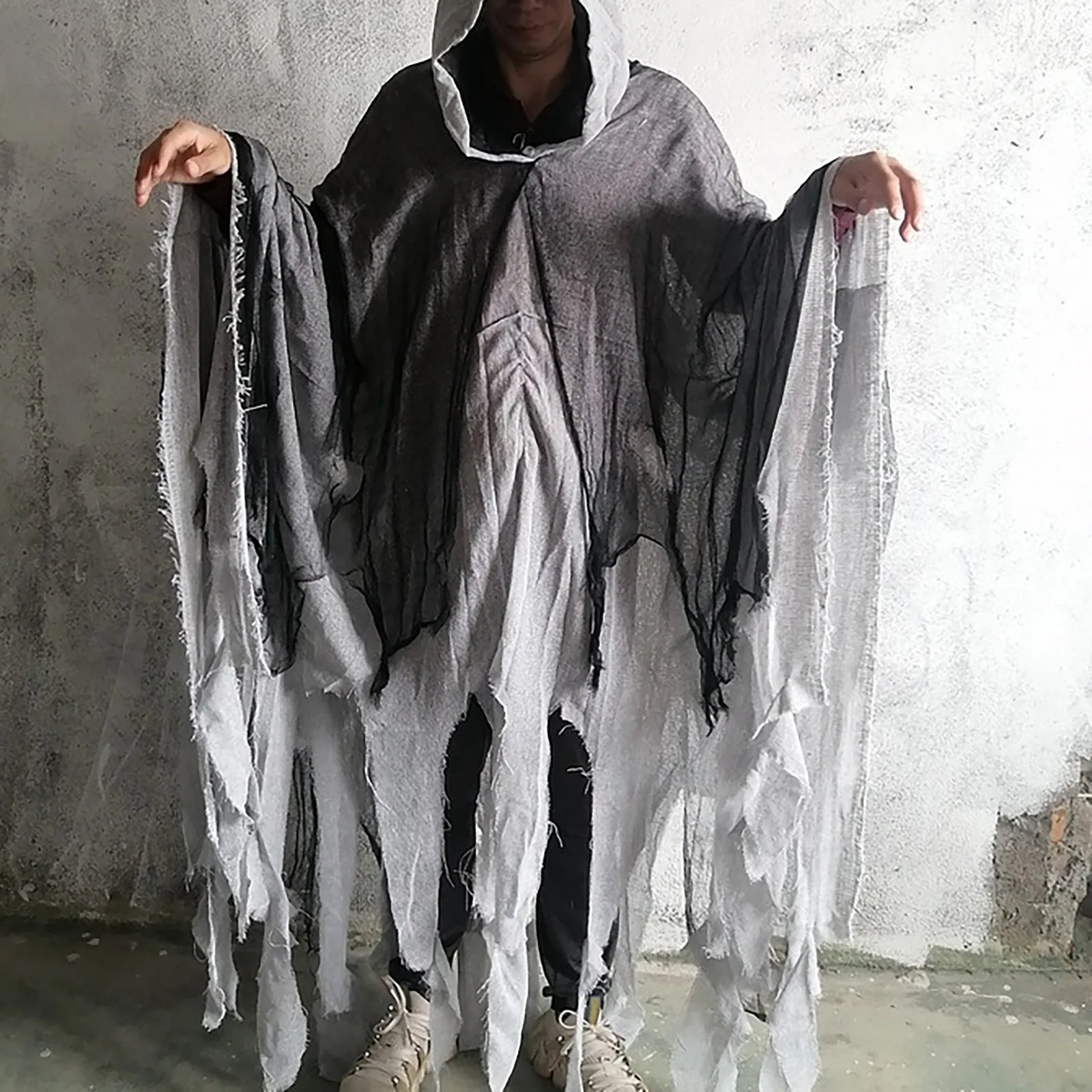 

Death Cape Halloween Cosplay Unisex Horror Ghost Dementors Evil Wizzard Cloak Gothic Horror Zombie Tattered Hooded Capes