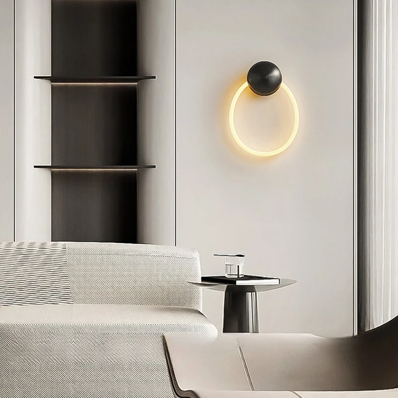 

Современная Минималистичная гостиной с роскошными линиями, силиконовая настенная лампа для Note, нордическая Минималистичная креативная прикроватная лампа для спальни