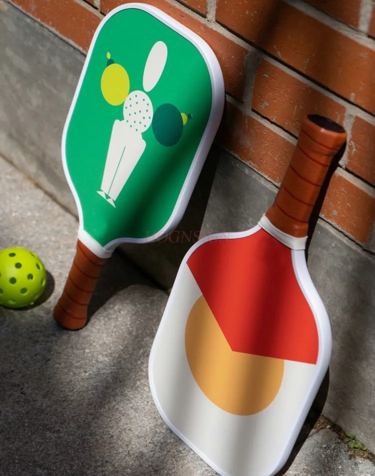 racchetta-da-tennis-con-foro-per-racchetta-da-pickleball