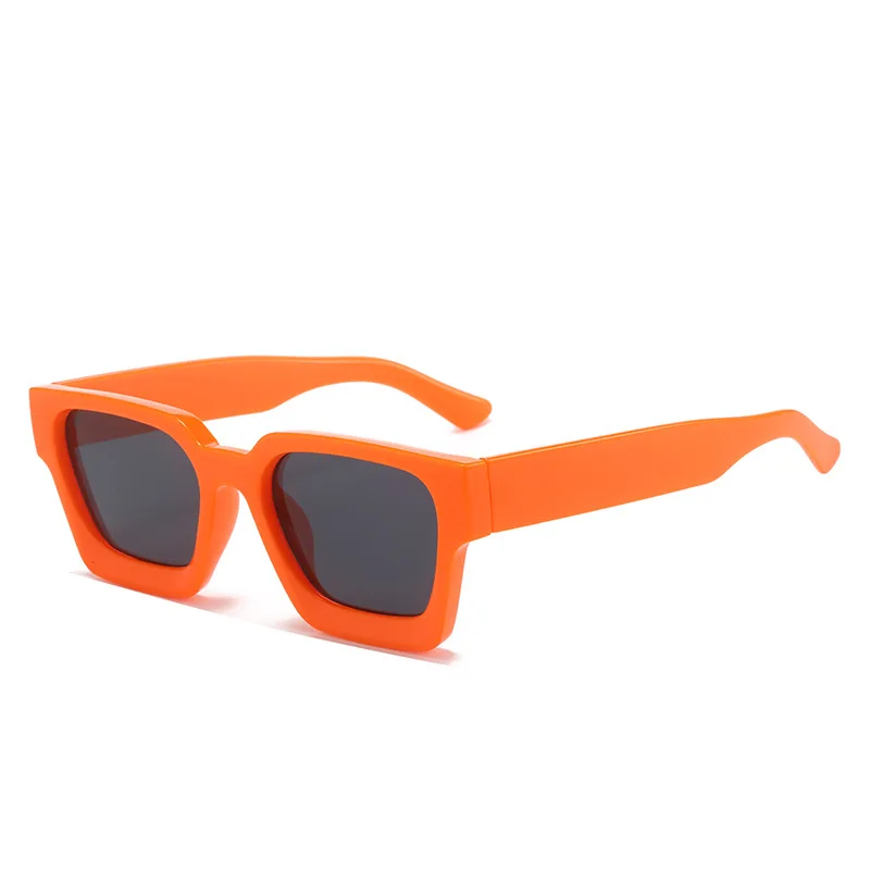 Luxury Retro Square Sunglasses - Unisex Designer Shades with UV400 Protection in Trendy Green