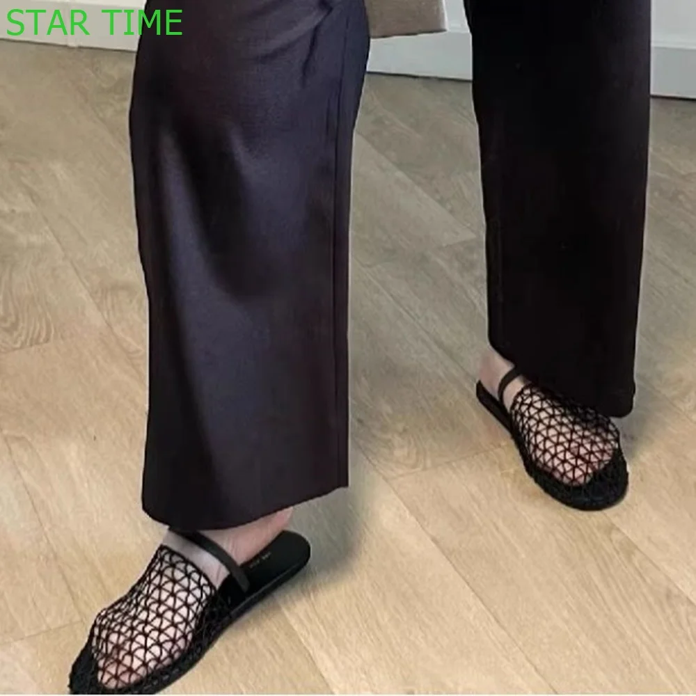 Closed Toe Mesh Roman Flat Sandals Hollow Back Strap Outdoor Beach Slides 2024 Summer New Black Casual Women Slippers