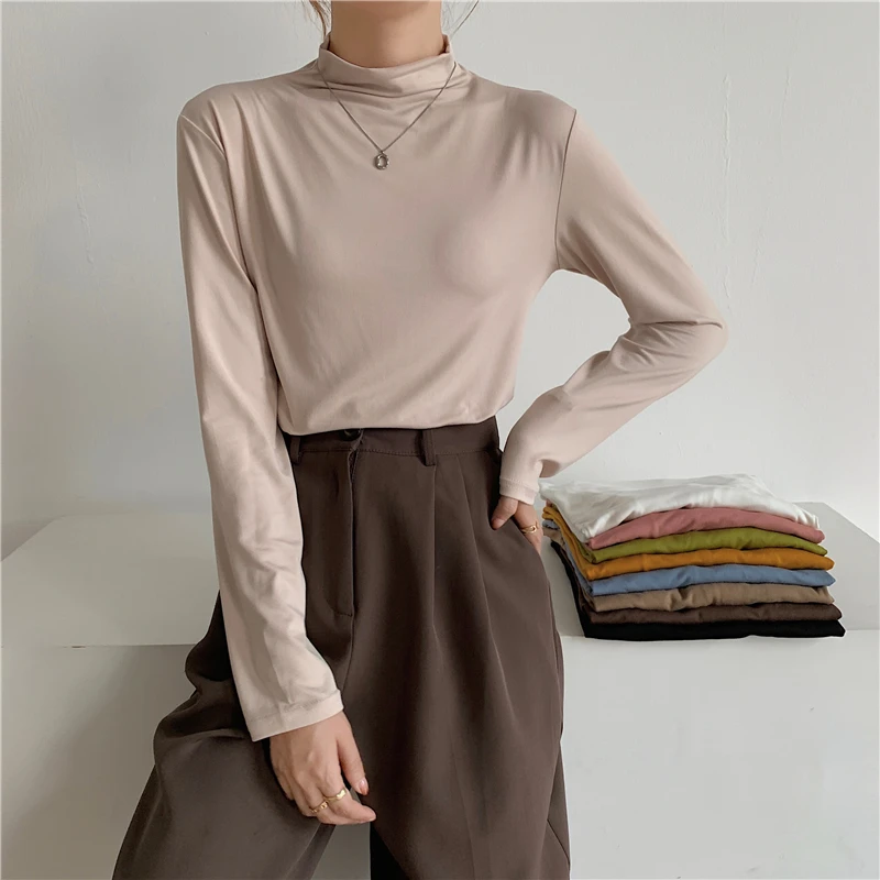 

Korean Casual Solid Color Long Sleeve Round Neck Basics T-Shirts Women's Fashion All-Match Simple Style Elegant Chic Tees Tops