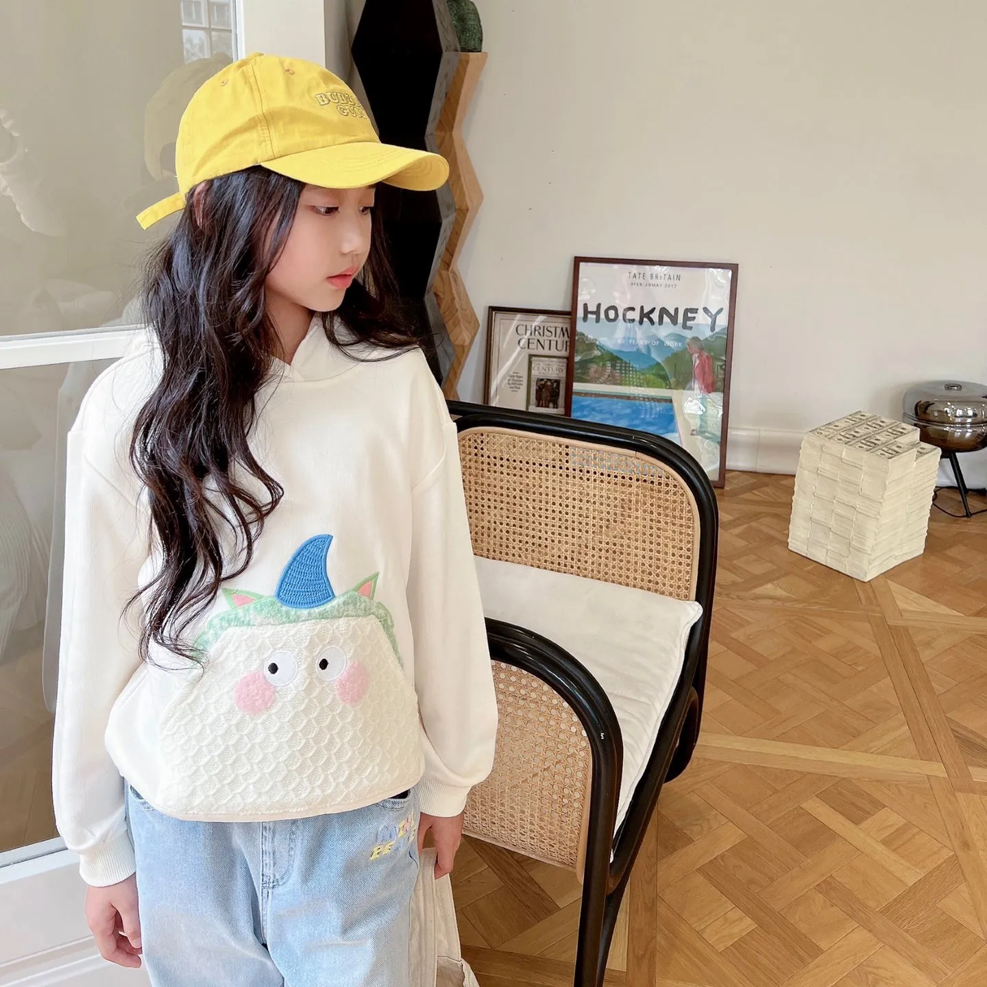 

kids clothes girls tops Kids Hoodie Cartoon Embroidered Girls Hooded Casual Sweatshirt 110-150