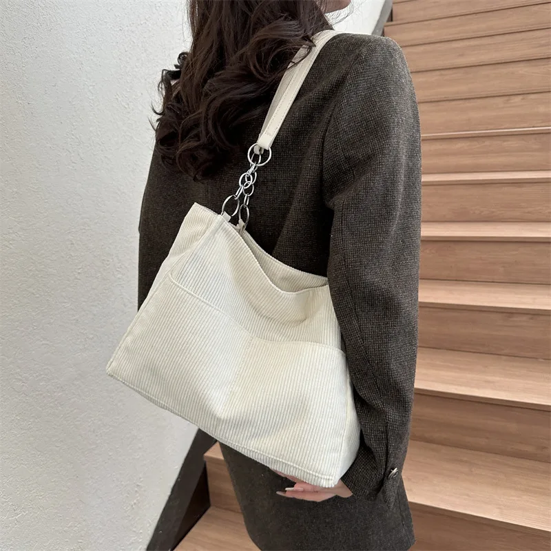 Popular Versatile Velvet Tote Shoulder Bag Large Capacity Women's Shoulder Bag Winter New Internet Celebrity Female Shoulder Bag
