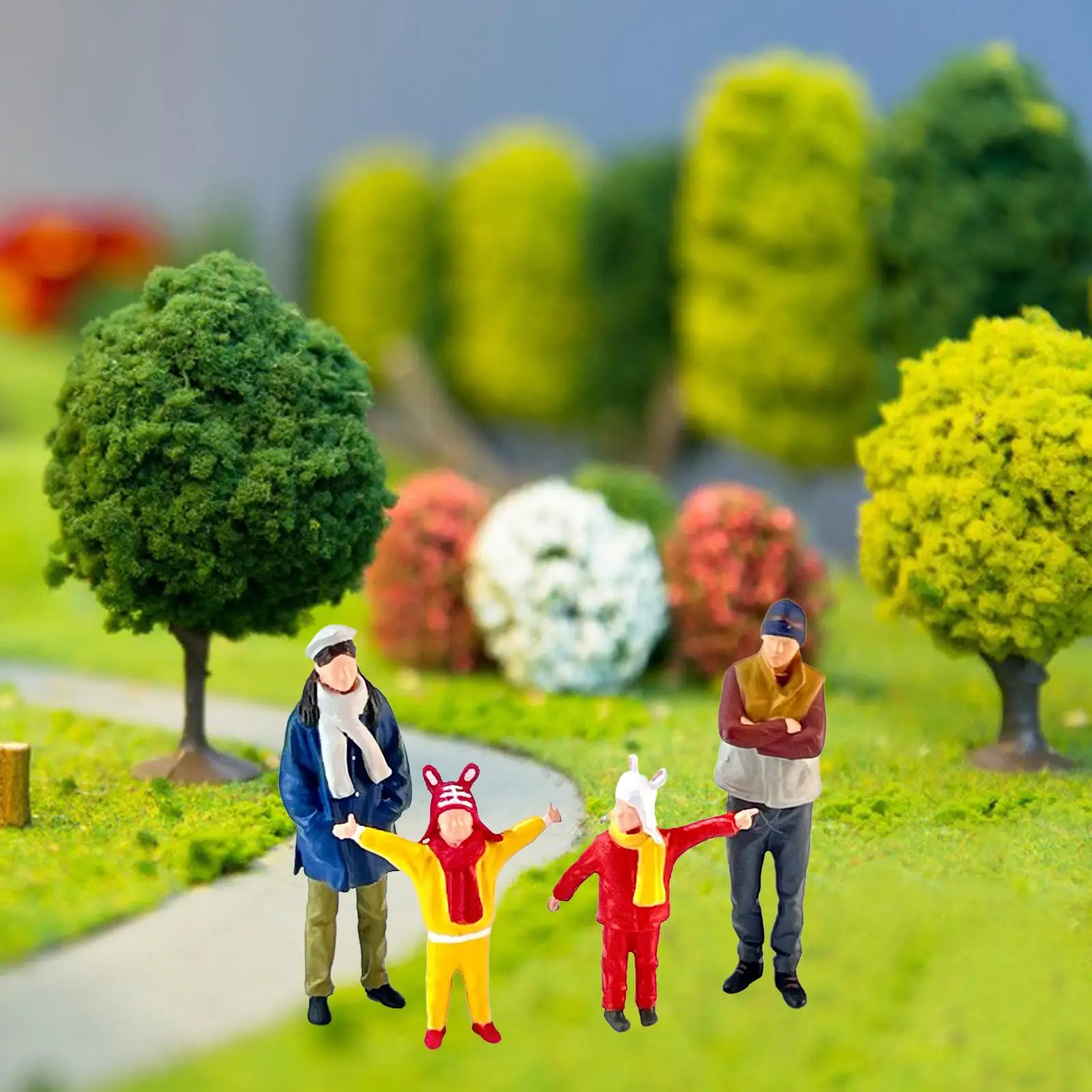 

4x 1:64 Scale People Figurines Model A Family of Four Miniature Figurine Architecture Adults and Children Figures Model Decor