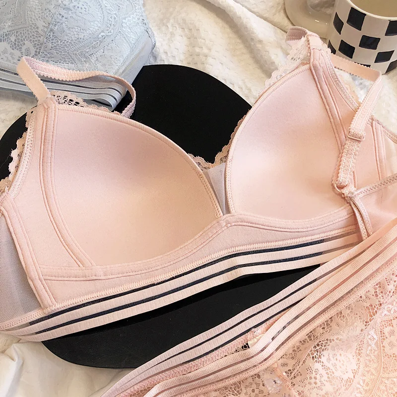 Sexy lace triangle cups bra without steel ring top lingerie support gathering side breast thin underwear set brassiere