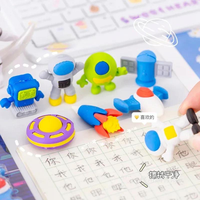 4Pcs/set Cute Cartoon Astronaut Alien Series 3D Eraser Boys Stationery Christmas Birthday Gifts Kid School Supplies UFO Spaceman