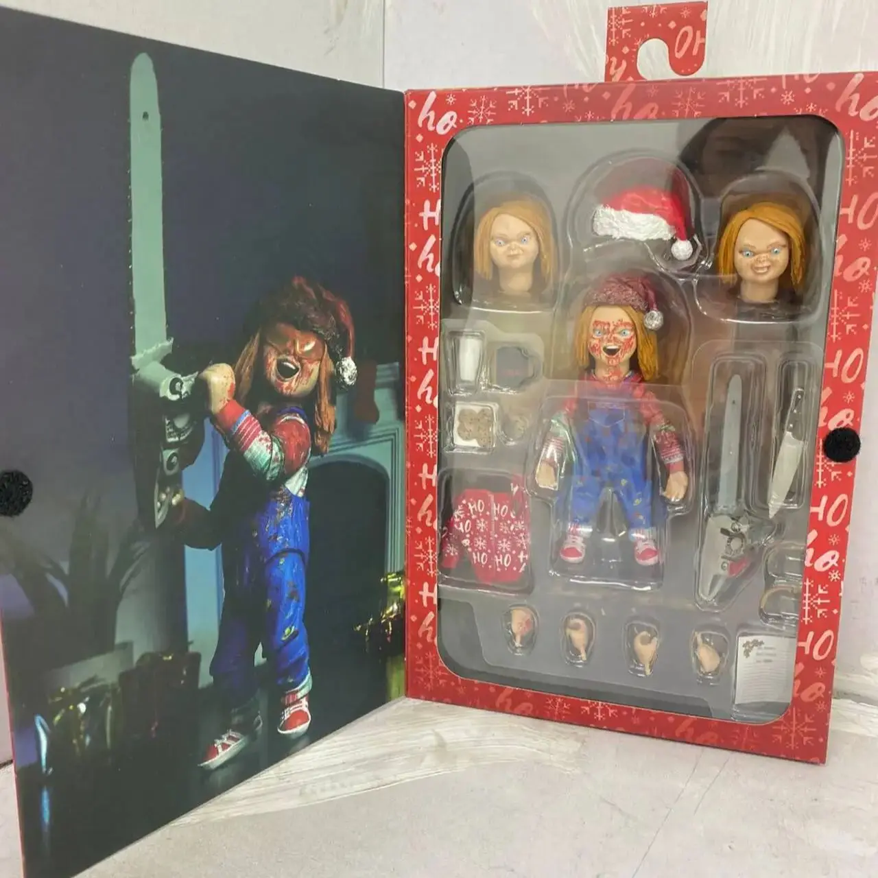 NECA グッドガイクリスマスチャッキー人形チャイルドプレイ