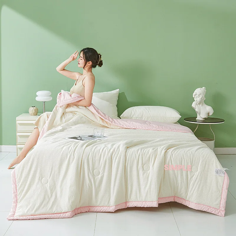 Summer Quilt Washed Air Conditioner Quilt Cooling Blanket Keep Cool in Hot Summer Air Conditioning Cooler