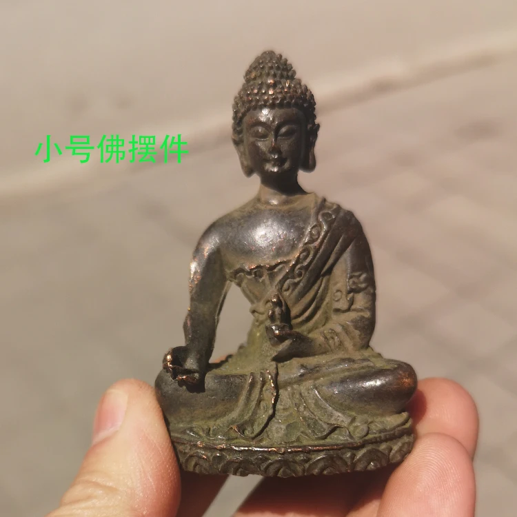 

Antique bronze antique pure bronze Shakyamuni Buddha statue hand in hand car to worship in the Buddhist hall