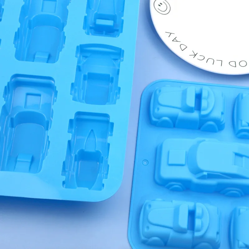 8 Creative Car Cake Mold Manual Soap Mold Aromatherapy Candle Mold High