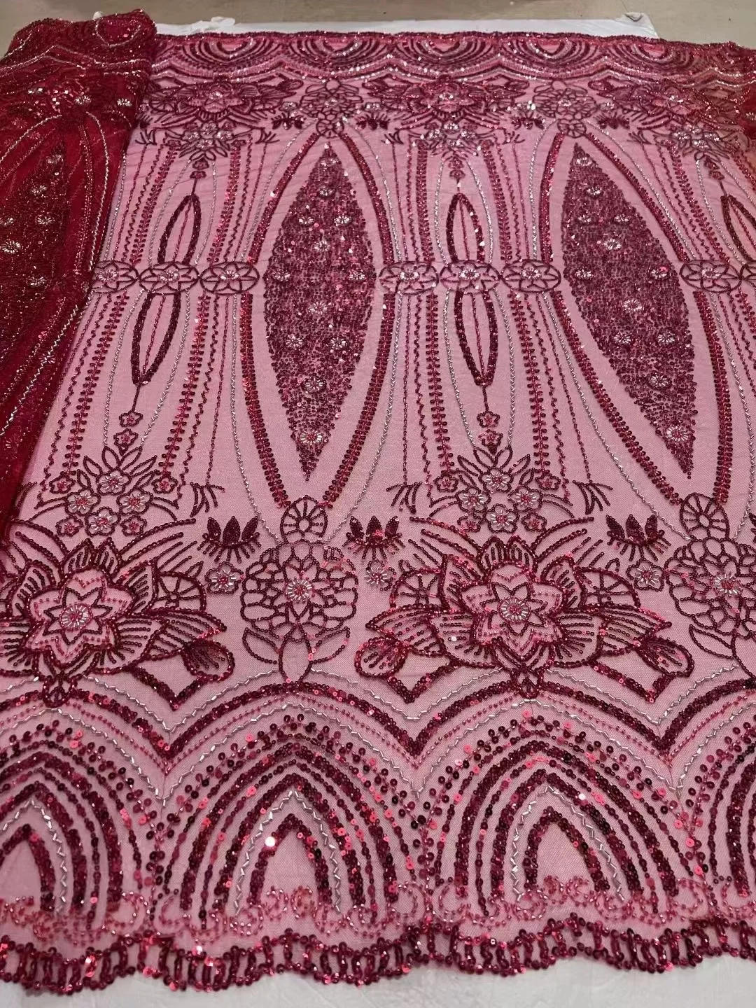 

Luxurious African Net Mesh Lace Fabric 2023 High Quality Beads Embroidery Sequins French Tulle Lace for Wedding Dress