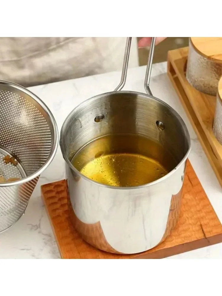 Stainless Steel Fryer with Filter Screen for French Fries Chicken Wings