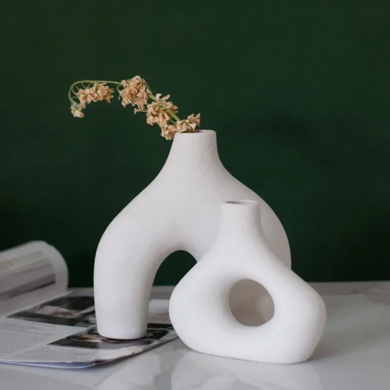 

Nordic Modern Ceramic Flower Vase Interior Home Living Desktop Decoration Office Bookshelf Table Decorative Flower Vase Ornament