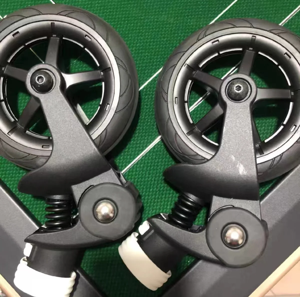 Bugaboo Bee 5 Invece Ruota Anteriore Colore Nero